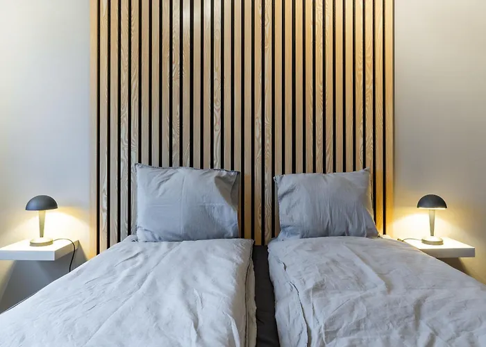 Citycenter Family Apartment, Three Bedrooms Up To 8 People, Free Parking And Wifi アパート *