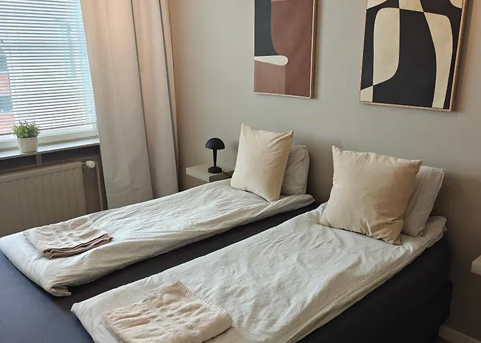 Citycenter Family Apartment, Three Bedrooms Up To 8 People, Free Parking And Wifi Appartement Rovaniemi